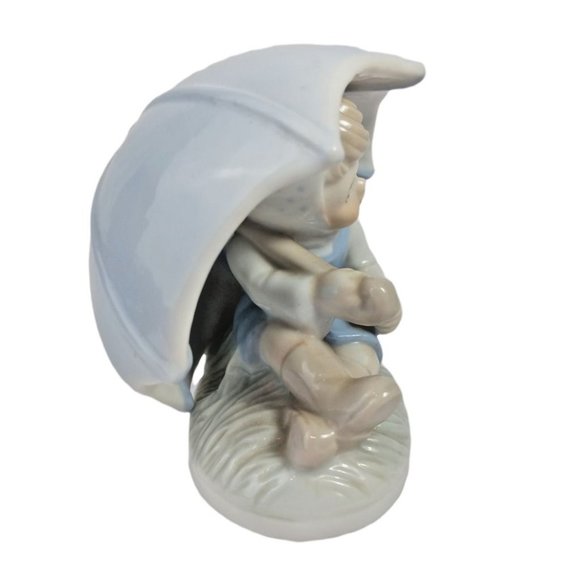 Duncan Royale Girl with Umbrella 4.5 inch Ceramic Porcelain Figurine Vintage - Picture 6 of 7